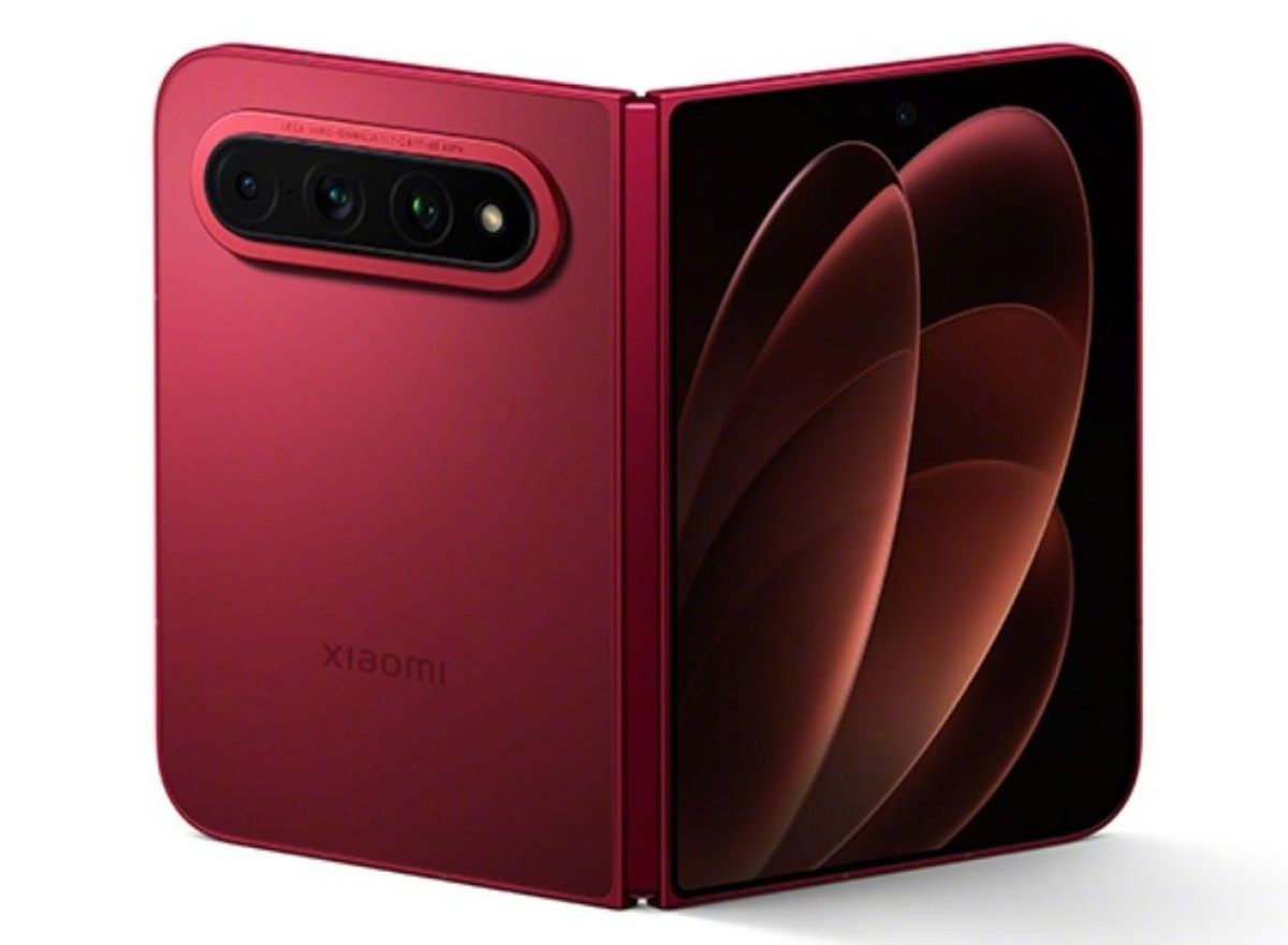 Xiaomi Unveils the 18 Fold, Its First Phone Running the In-House XRing O3